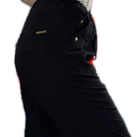 Black Michael by Michael Kors gold accoutrements pants shiny super soft cargo 👖 - Picture 8 of 16